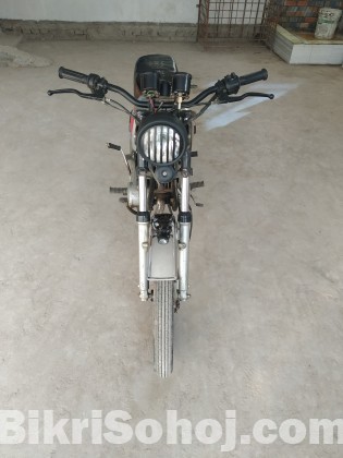 Ymaha rx 100